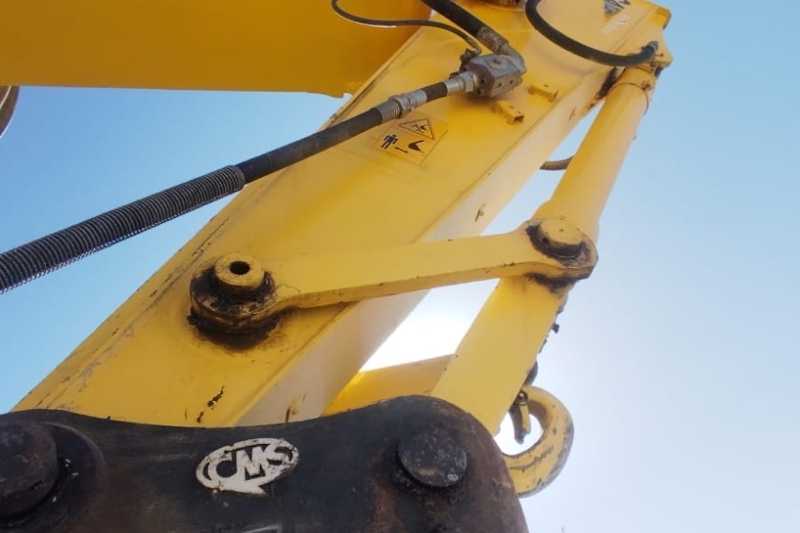 OmecoHub - Immagine NEW HOLLAND E245B